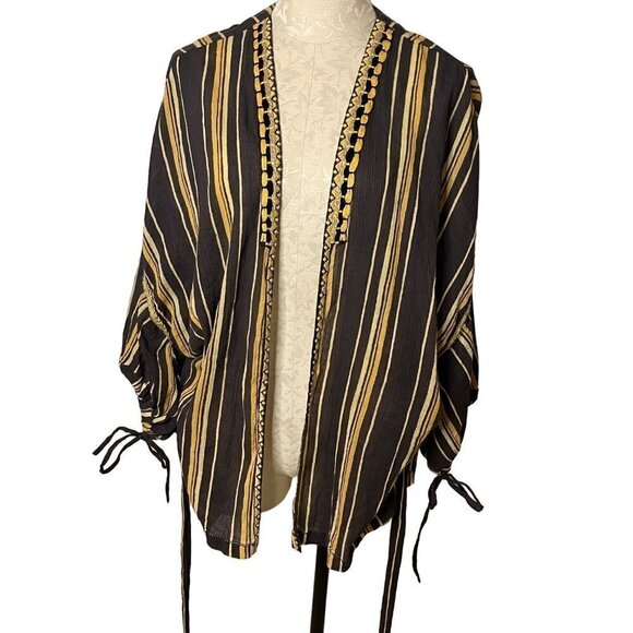 Teoh & Lea Womens Top Size Large Striped Embroidered Belted Gray Yellow Cotton - Picture 12 of 16